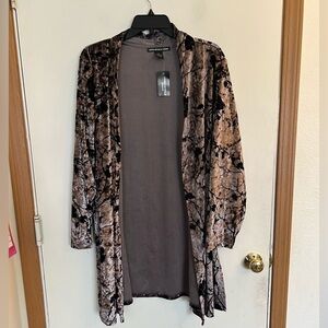 NWT Lauren Michelle Woman 2X great and black open front longline cardigan